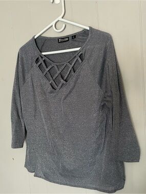 Avenue 7th Design Studio Silver Metallic Criss Cross Neck Top XL Sleeve Blouse